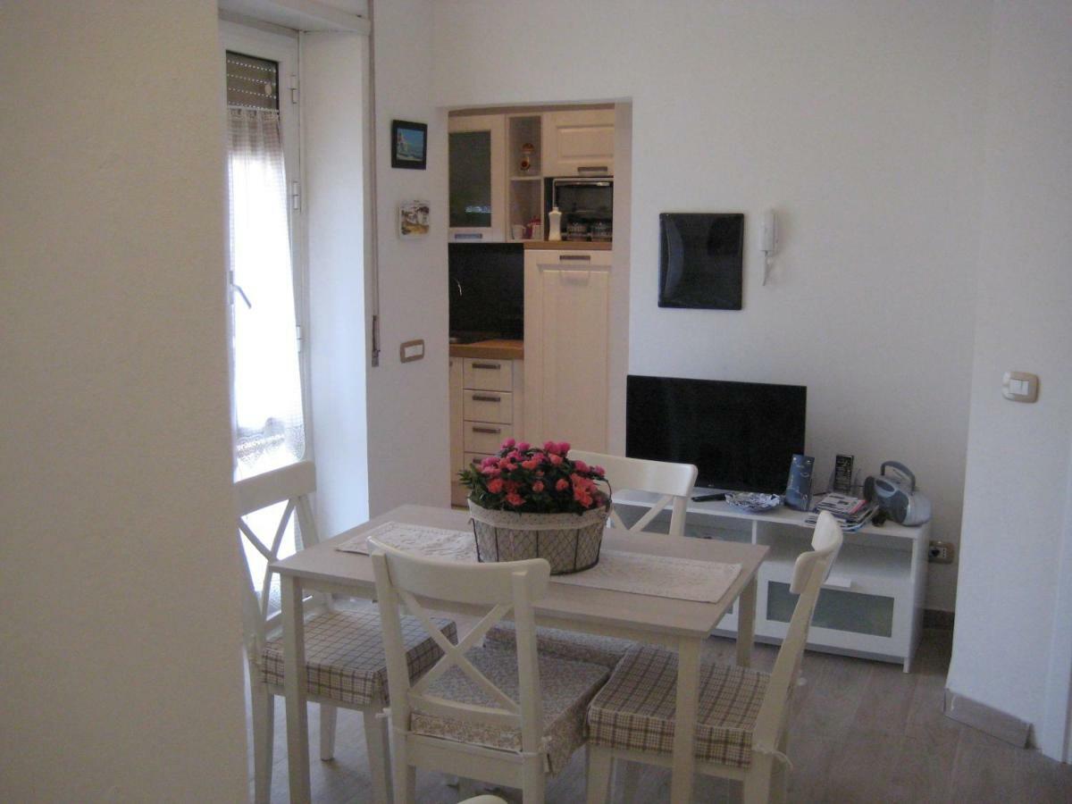 Urania House Apartment La Spezia Luaran gambar
